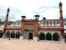 Fatehpuri Masjid